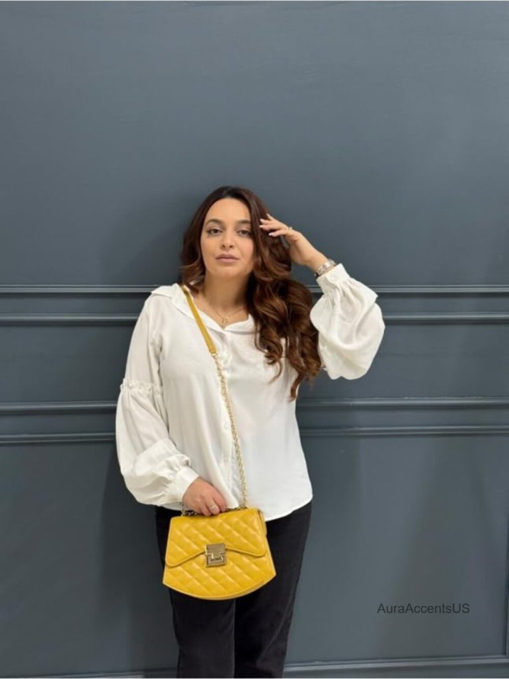 Quilted Vegan Leather Crossbody Bag with Gold Chain Strap - Picture 5 of 6